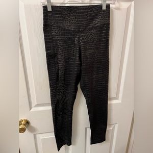 Victoria’s Secret ultimate legging croc/ snake skin